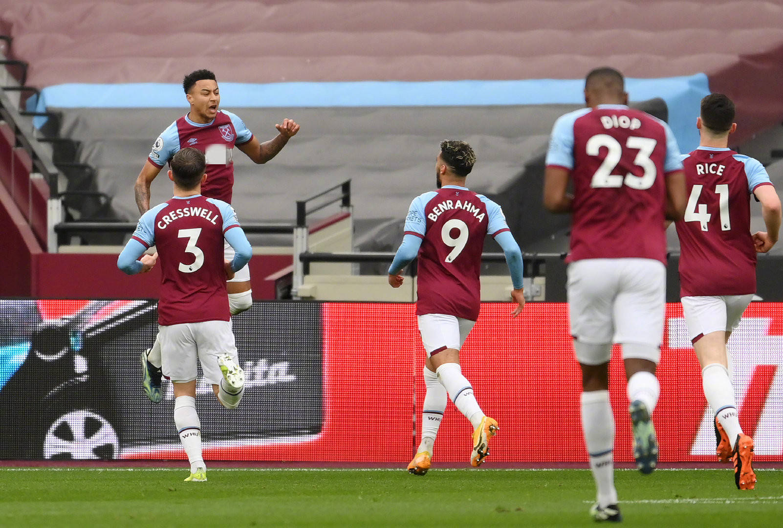 选手不仅技 选手不仅技